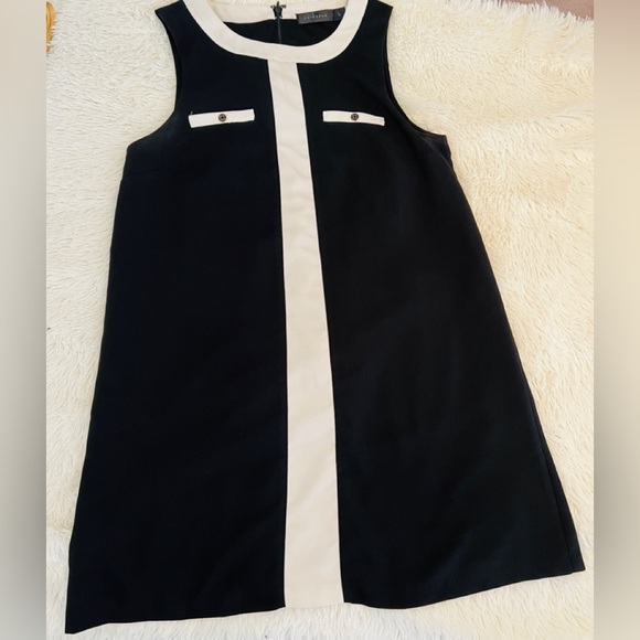 Adorable Mini Dress - Large - Picture 1 of 3